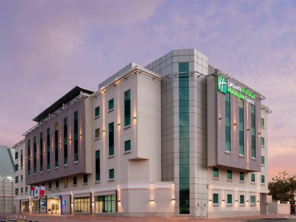 holiday-inn-express-Dubai 